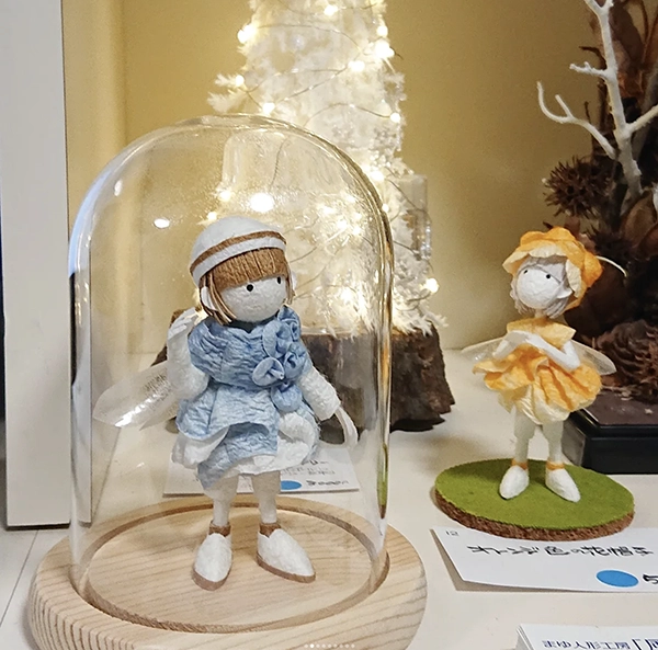 まゆ人形工房「風屋」作品展の様子2