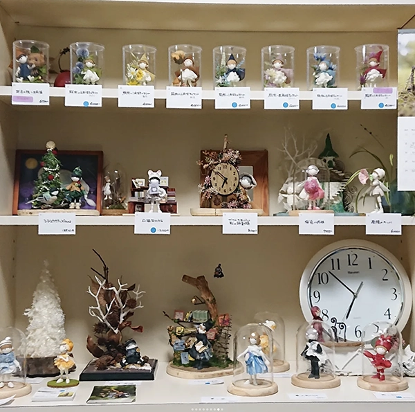 まゆ人形工房「風屋」作品展の様子5